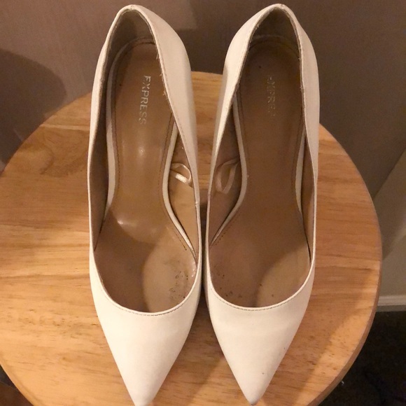 Express 4” Pumps - Picture 2 of 6